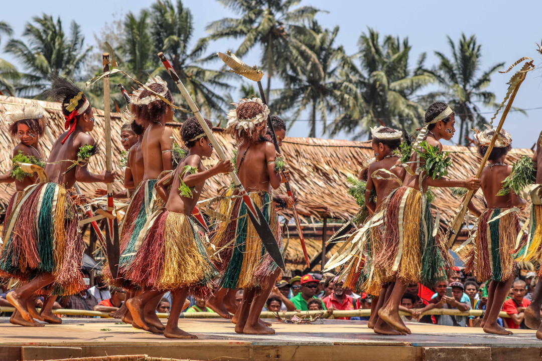 Unity and Diversity | The Kenu and Kundu Festival of the Massim